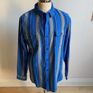 The RAIL BNWT blue stripe shirt long sleeve pocket